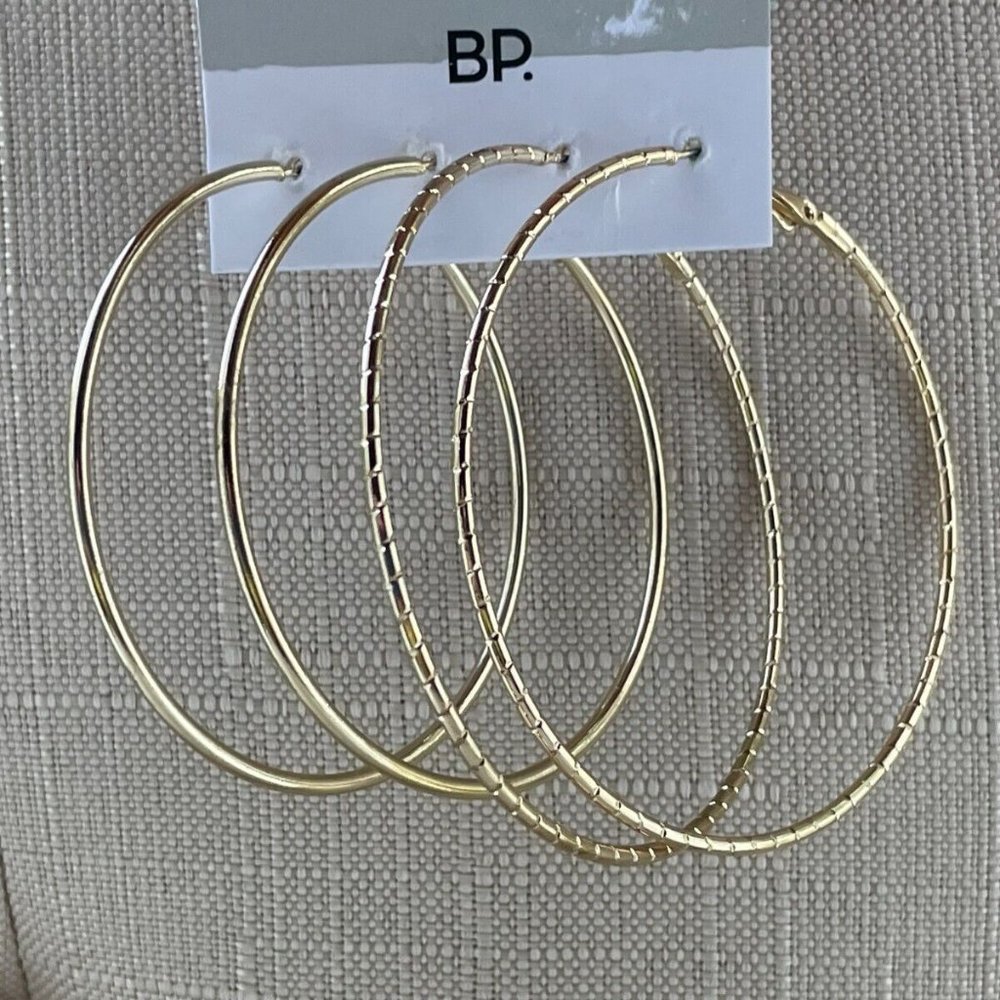 BP Nordstrom Women Earrings Gold Tone Hoop Ear Jewelry Set of 2 Earrings - Picture 1 of 10